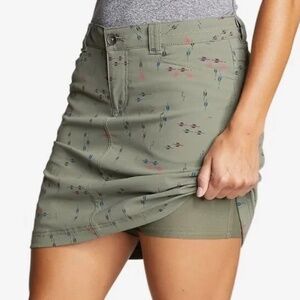 Eddie Bauer Adventurer 2.0 Skort - Olive Green Print Size 14